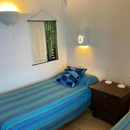 فيلة Aguamarina 52